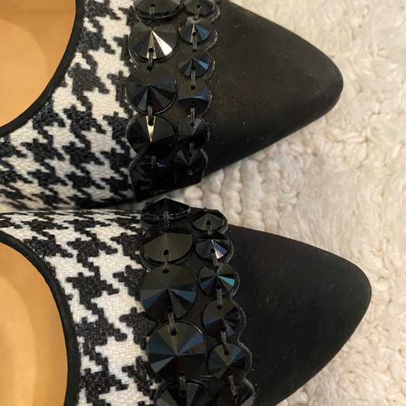 Carmim black and white heels - Picture 4 of 8